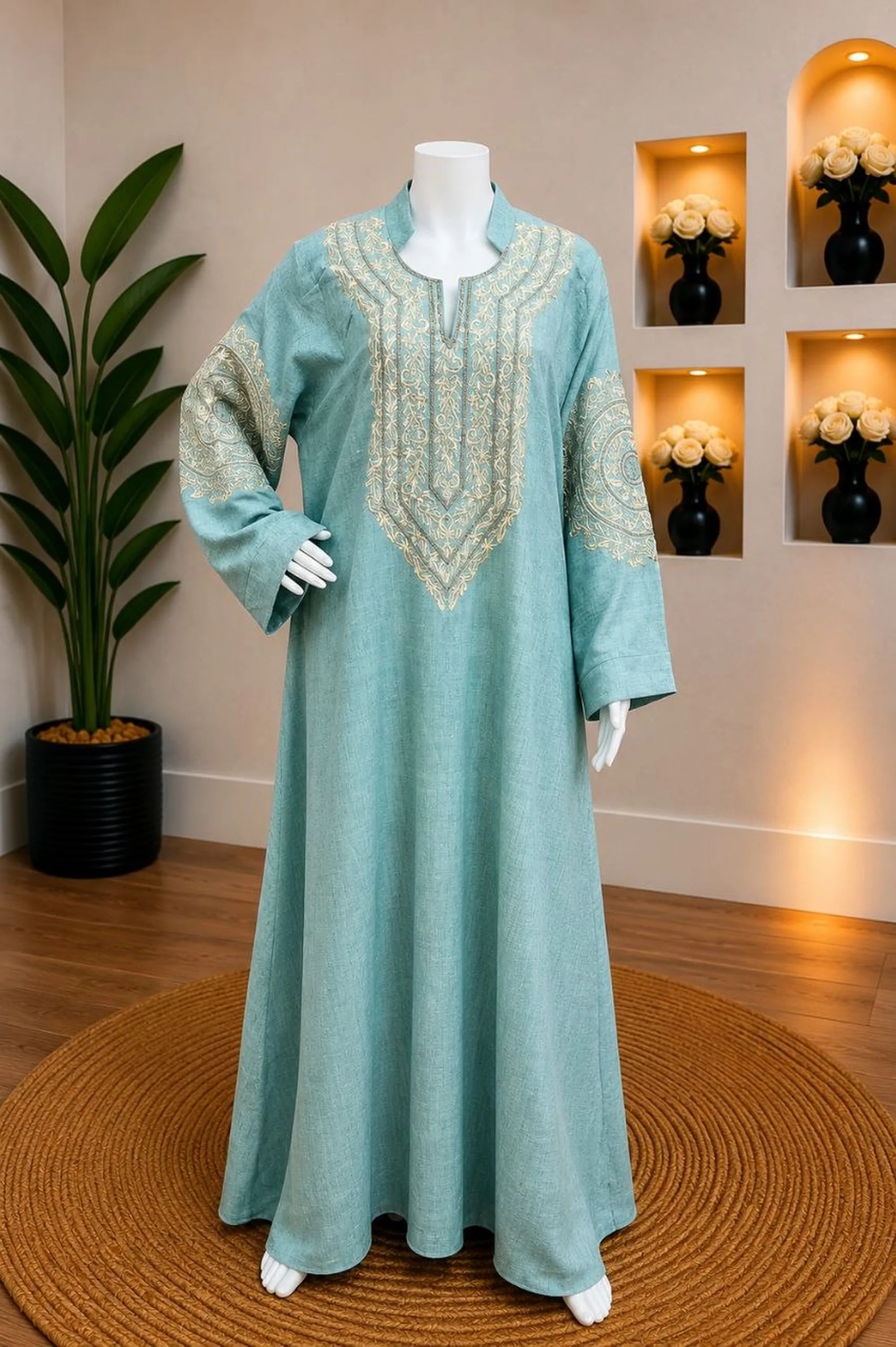 عباية إيناس
