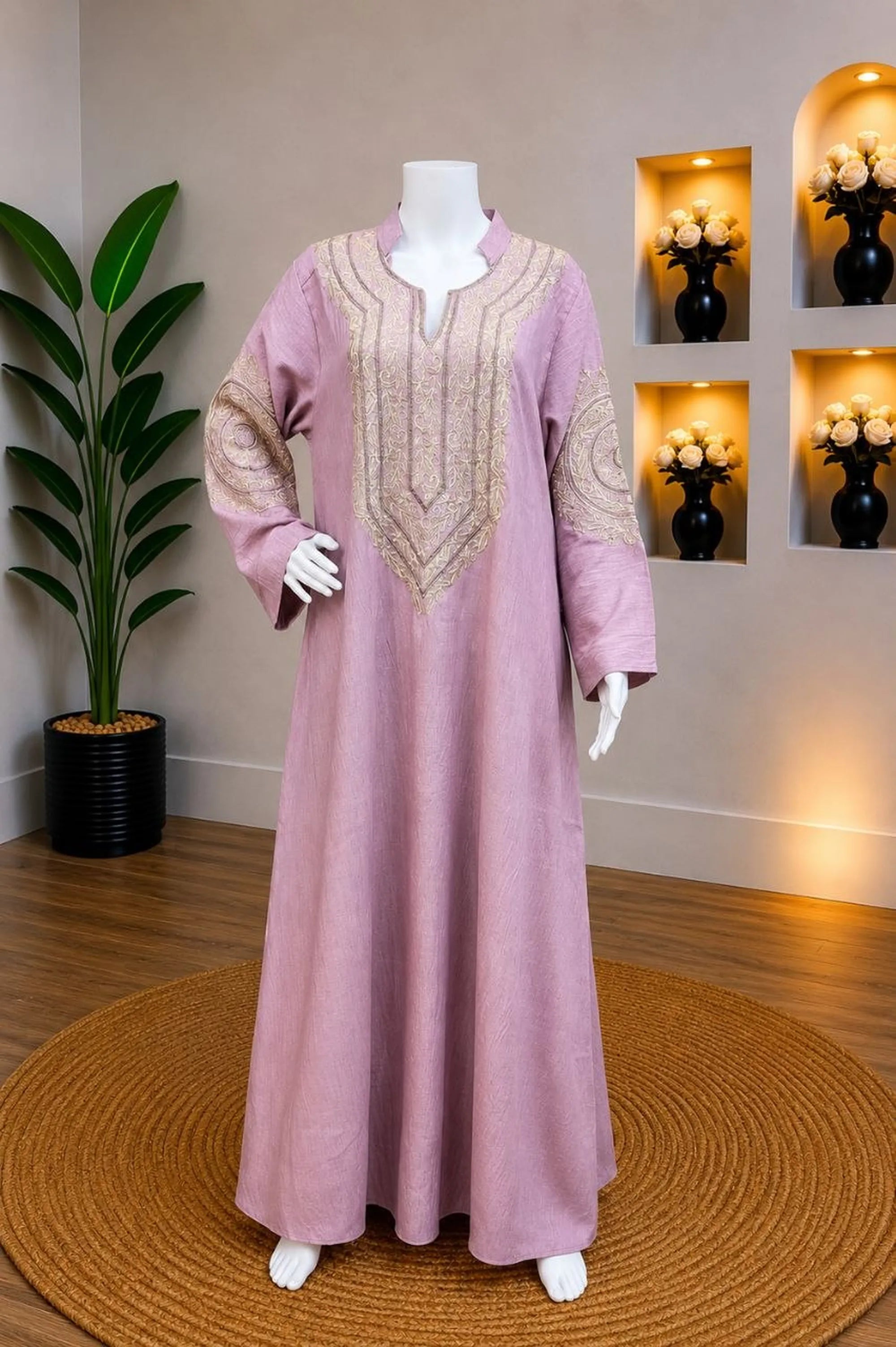 عباية إيناس